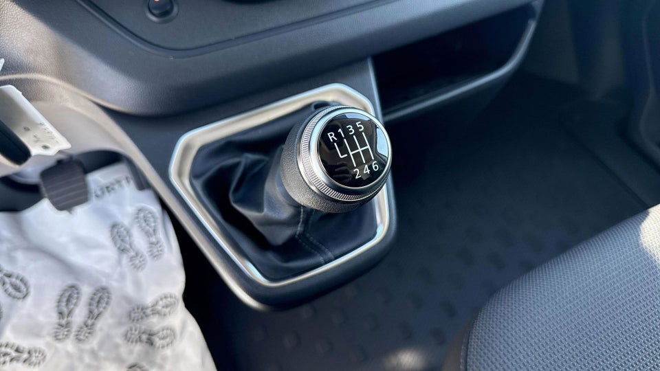 Renault Trafic 2,0 dCi 130 L2H1 Tekno