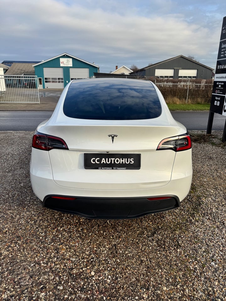 Tesla Model Y RWD 5d