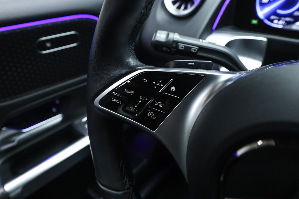 Mercedes EQB350 Progressive Advance Plus 4Matic 5d