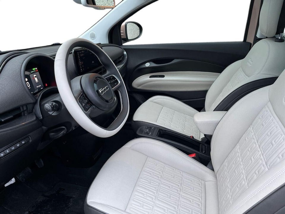 Fiat 500e 42 la Prima 3+1 4d