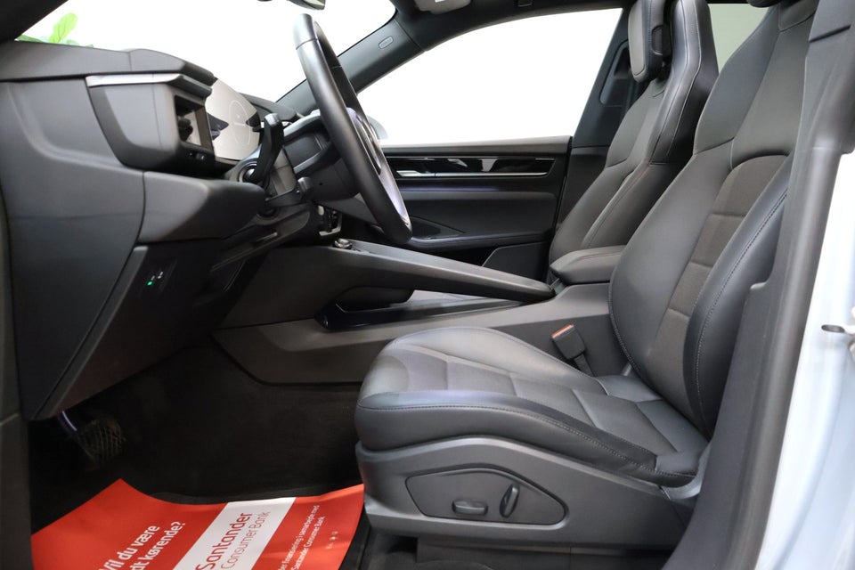 Porsche Macan 5d