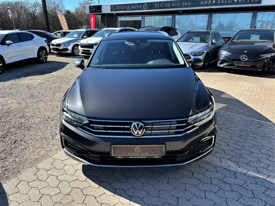 VW Passat 1,4 GTE High Variant DSG 5d