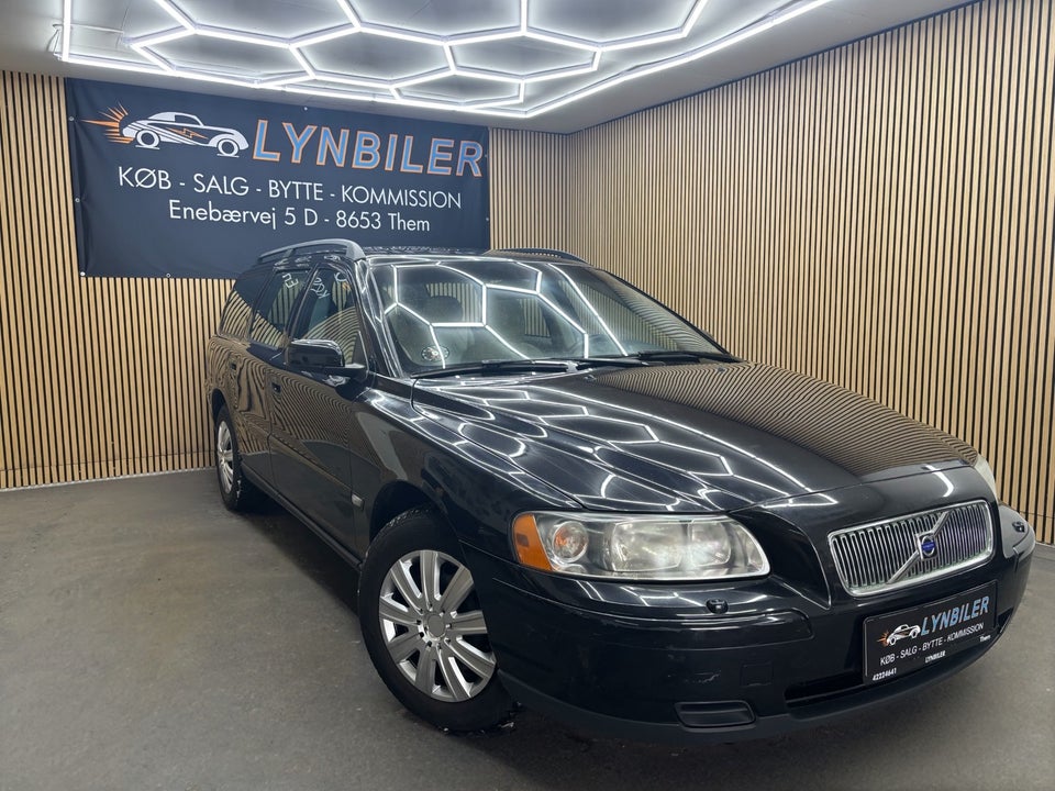 Volvo V70 2,4 140 5d