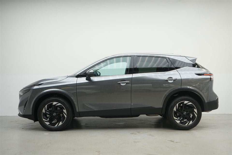 Nissan Qashqai 1,3 mHEV N-Connecta X-tr. 5d