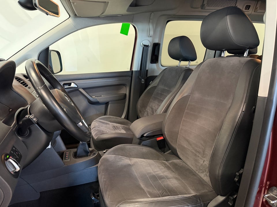 VW Caddy Maxi 1,6 TDi 102 Comfortline BMT 4d