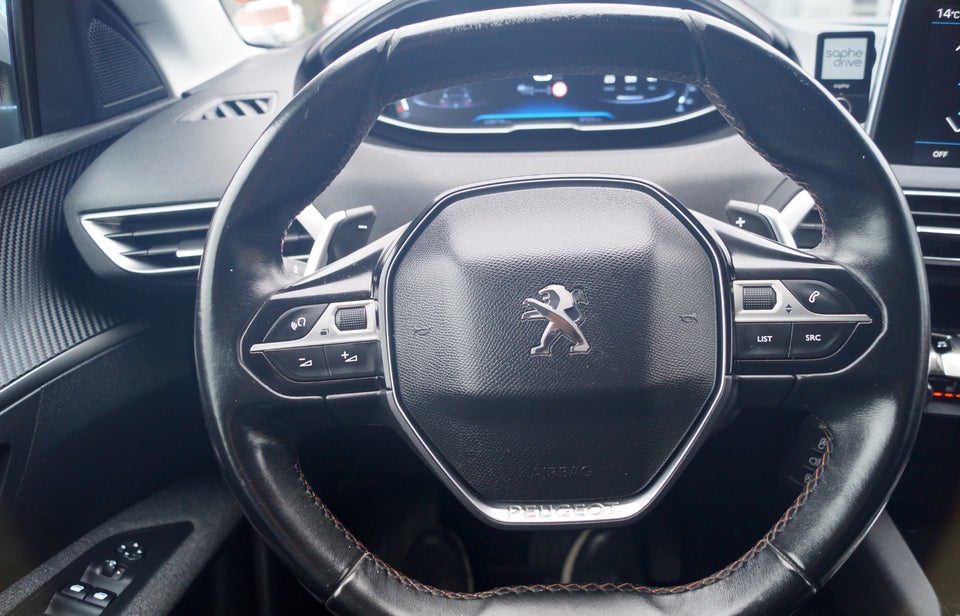 Peugeot 3008 1,6 BlueHDi 120 Active EAT6 5d