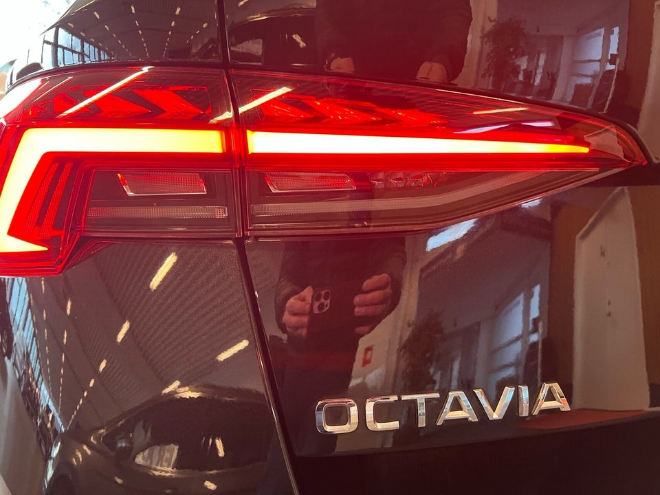 Skoda Octavia 1,5 eTSi 150 Style Combi DSG 5d