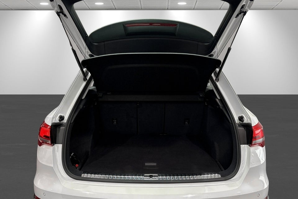 Audi Q3 35 TFSi Advanced S-tr. 5d