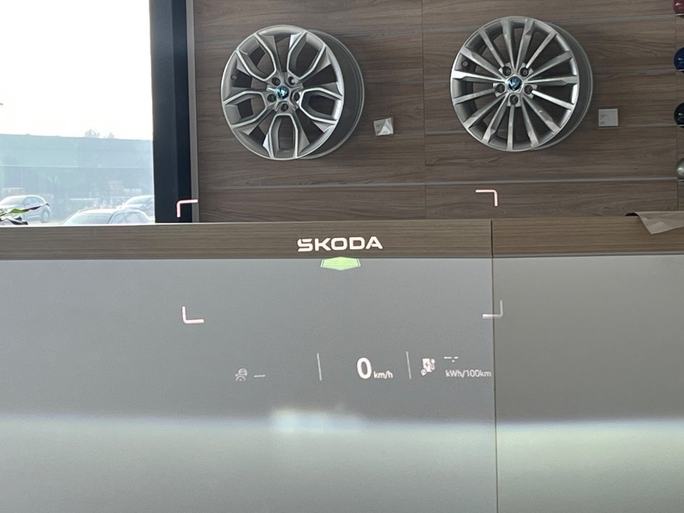 Skoda Enyaq 85 iV Sportline Advanced 5d