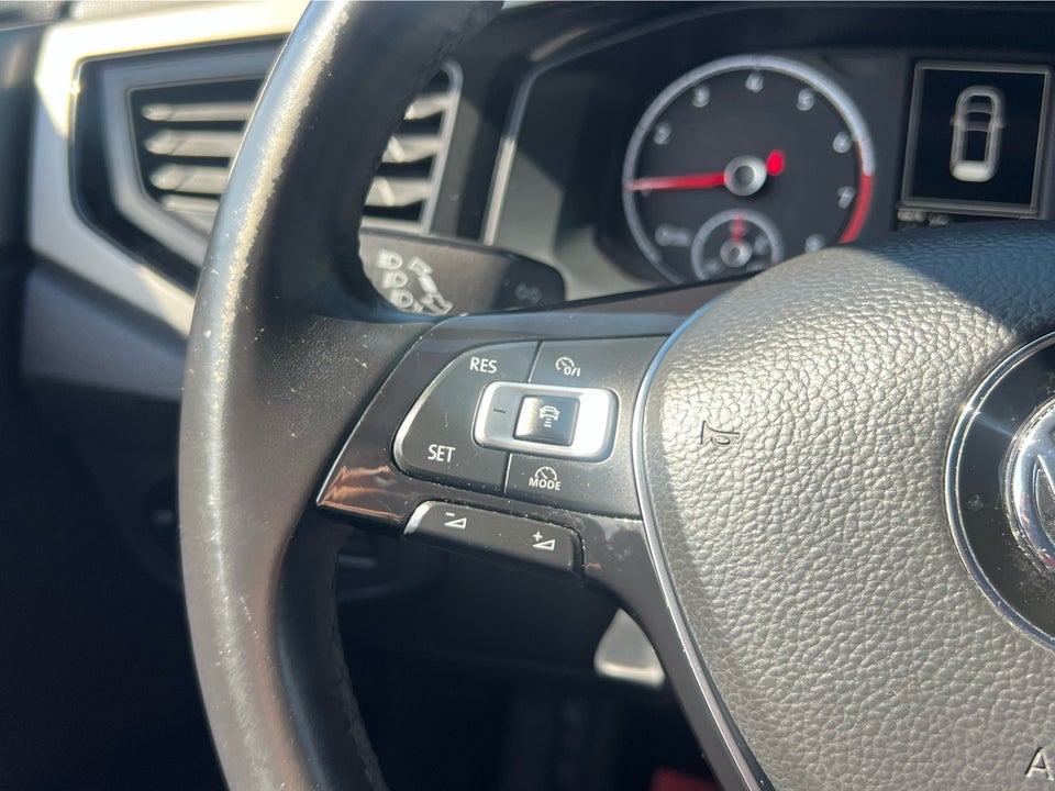 VW Polo 1,0 TSi 95 Comfortline Connect DSG 5d