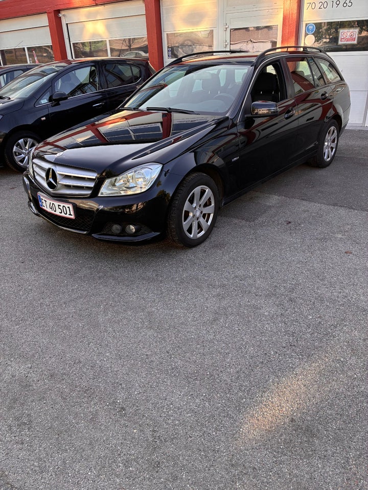 Mercedes C200 2,2 CDi Avantgarde stc. BE 5d