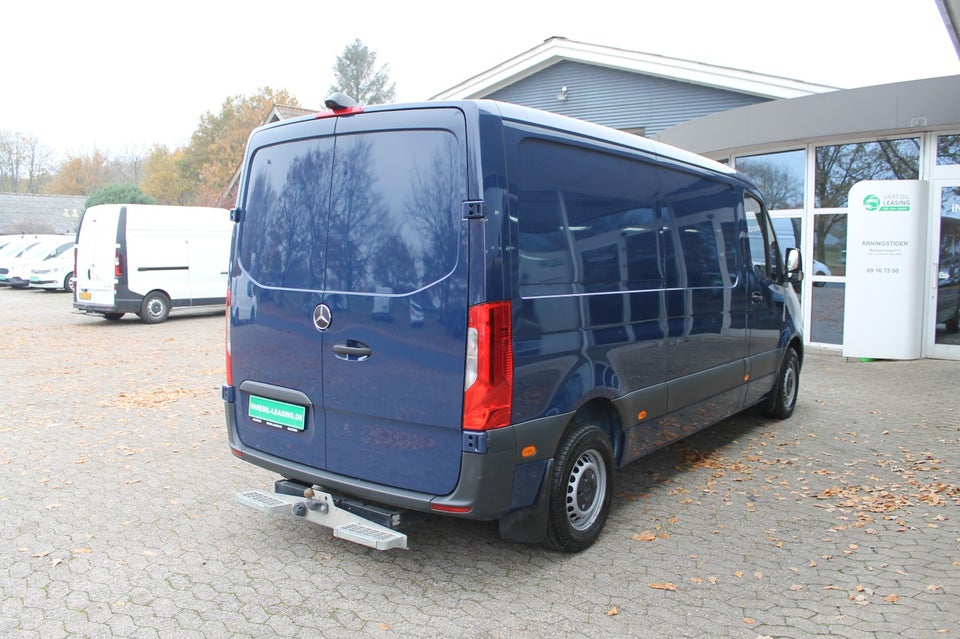Mercedes Sprinter 214 2,2 CDi A2 Kassevogn aut. FWD