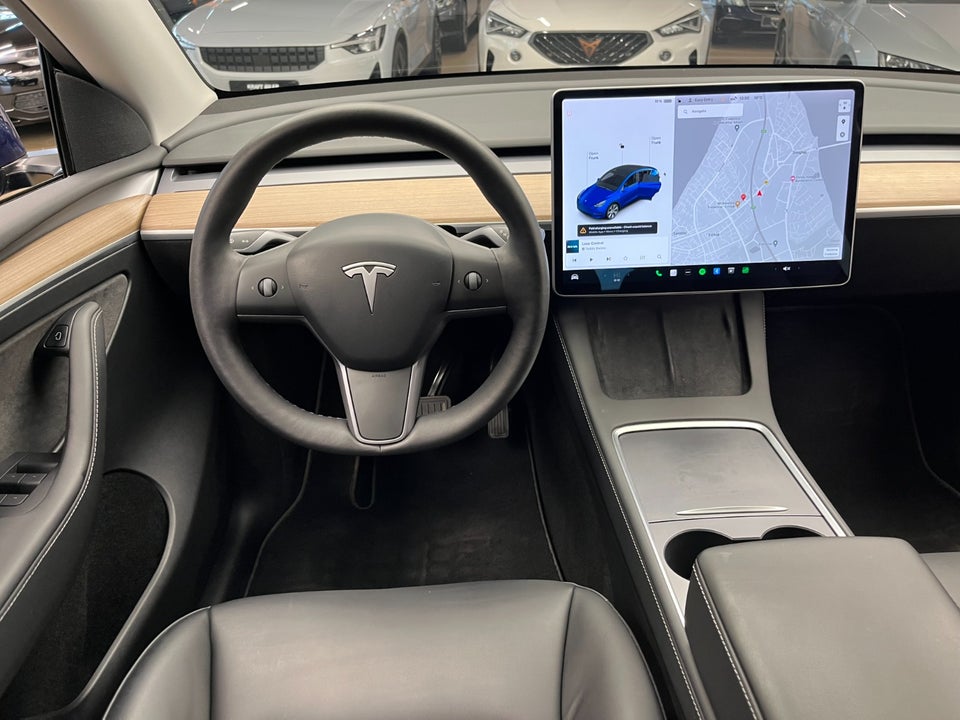 Tesla Model Y Long Range AWD 5d