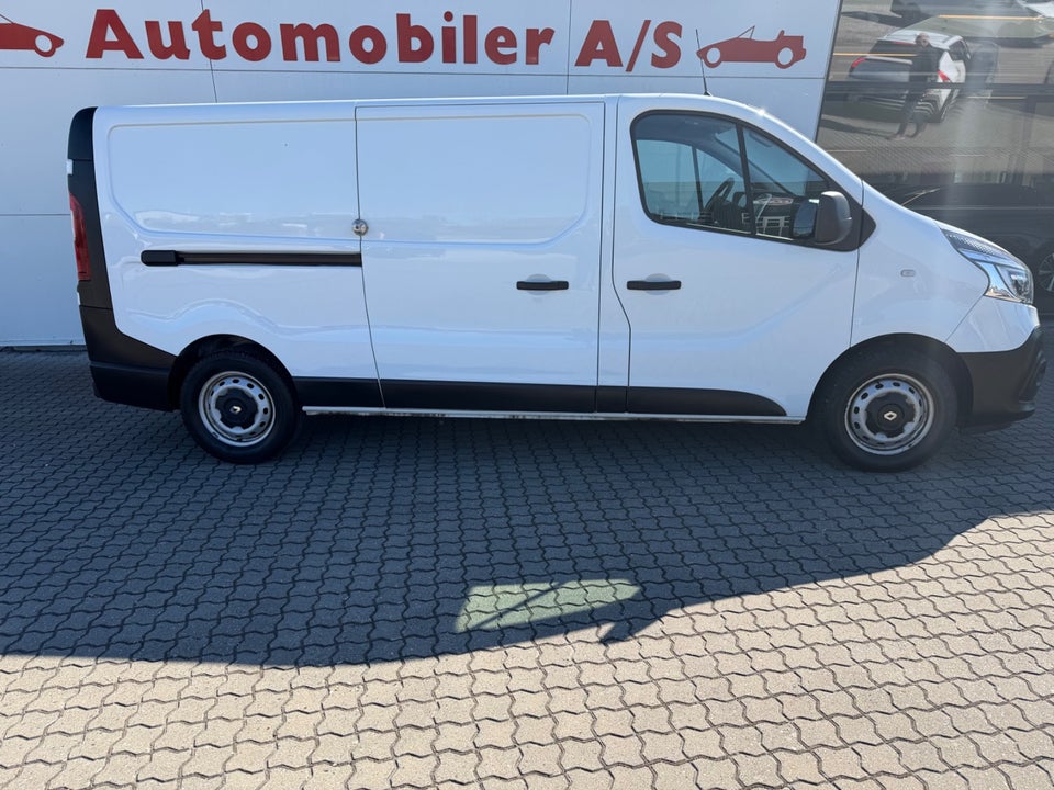 Renault Trafic T29 2,0 dCi 120 L2H1