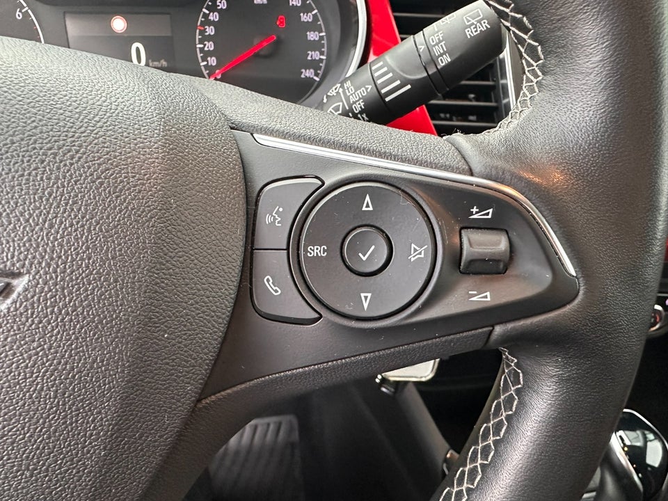 Opel Crossland 1,2 T 130 GS Line aut. 5d