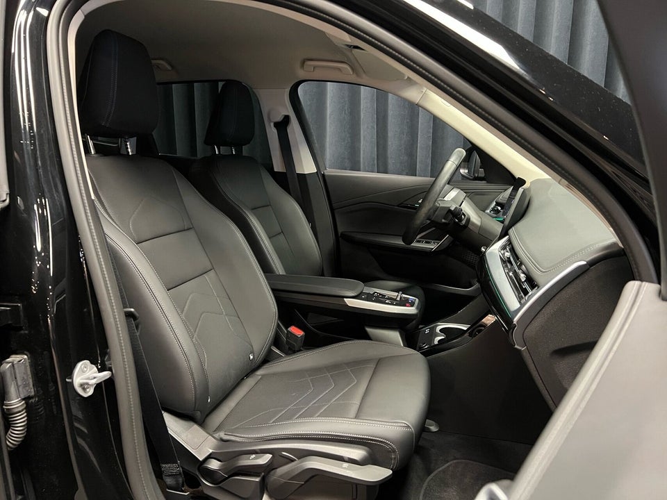 BMW iX1 eDrive20 X-Line 5d