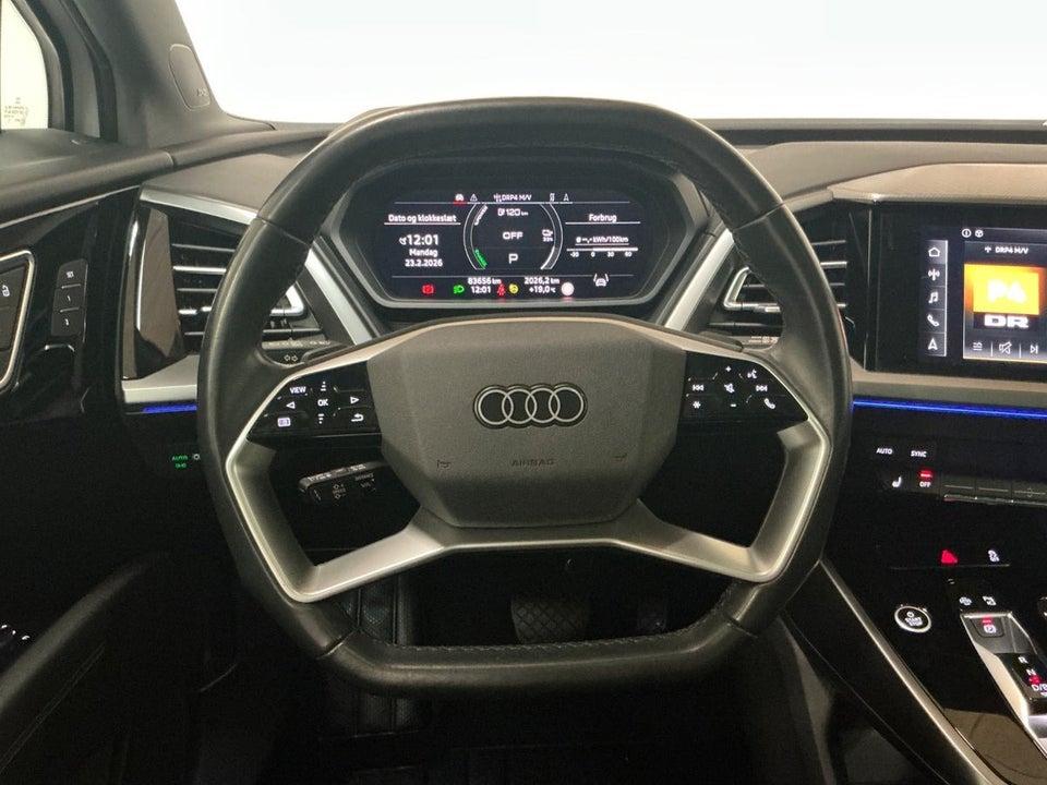 Audi Q4 e-tron 45 S-line quattro 5d