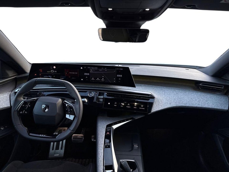 Peugeot e-3008 77 GT Pack Van 5d
