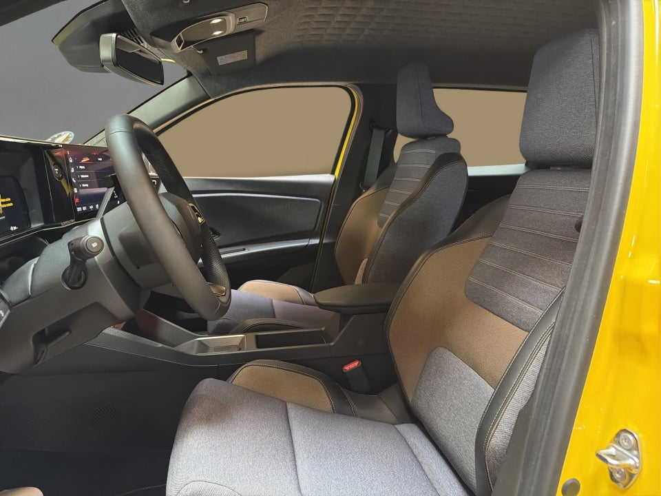 Renault 5 E-Tech 52 Iconic 5d