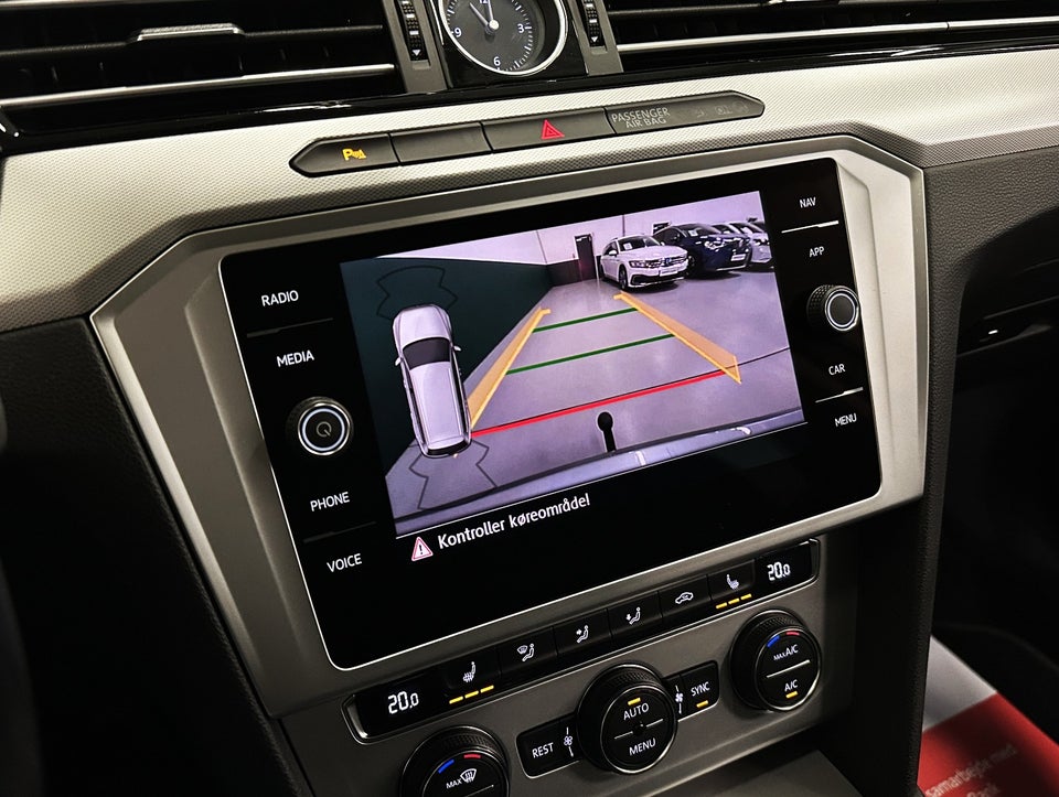 VW Passat 2,0 TDi 150 Comfortline Premium Variant DSG 5d