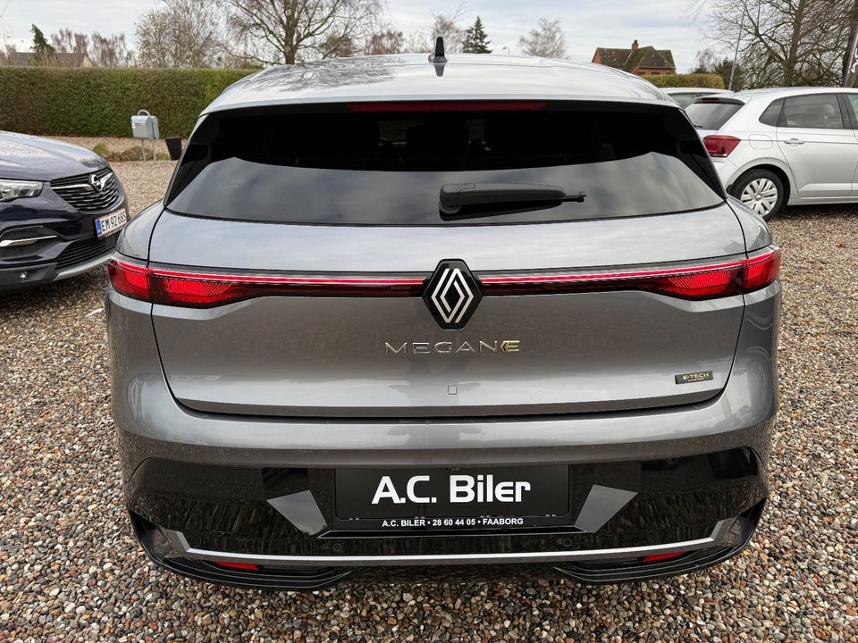 Renault Megane E-Tech 60 Techno 5d