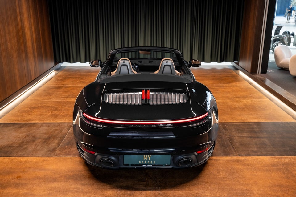 Porsche 911 Carrera 4S 3,0 Cabriolet PDK 2d