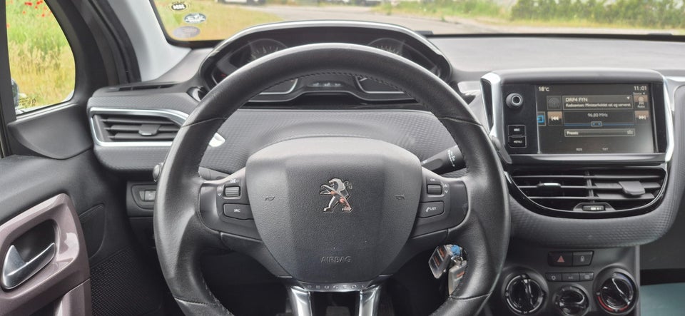 Peugeot 2008 1,2 VTi 82 Allure 5d