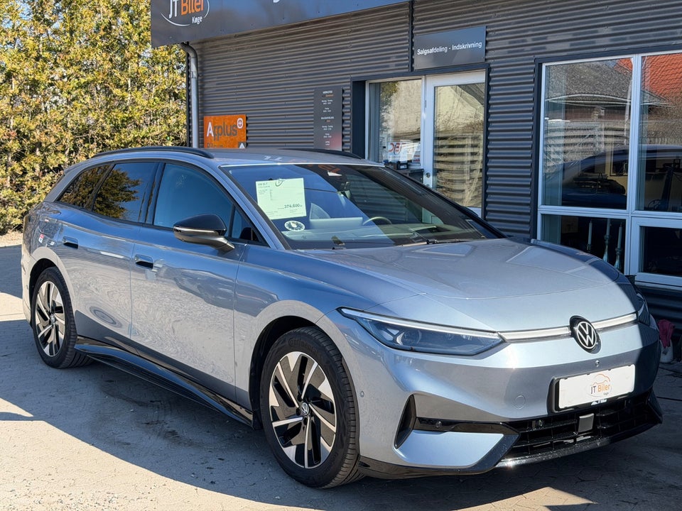 VW ID.7 77 Pro Tourer 5d