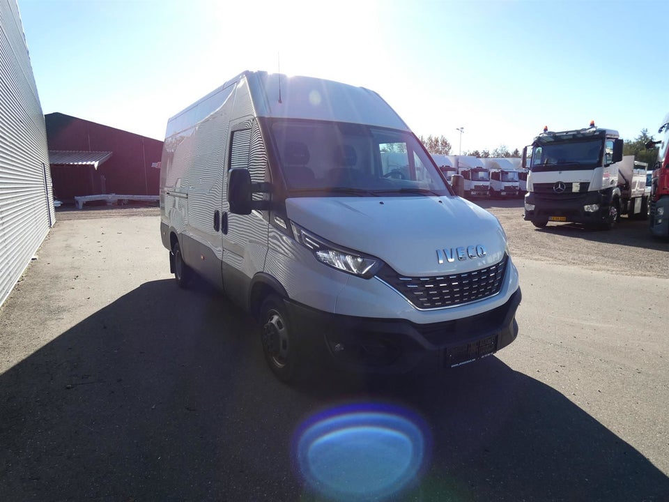 Iveco Daily 3,0 35C18 12m³ Van AG8