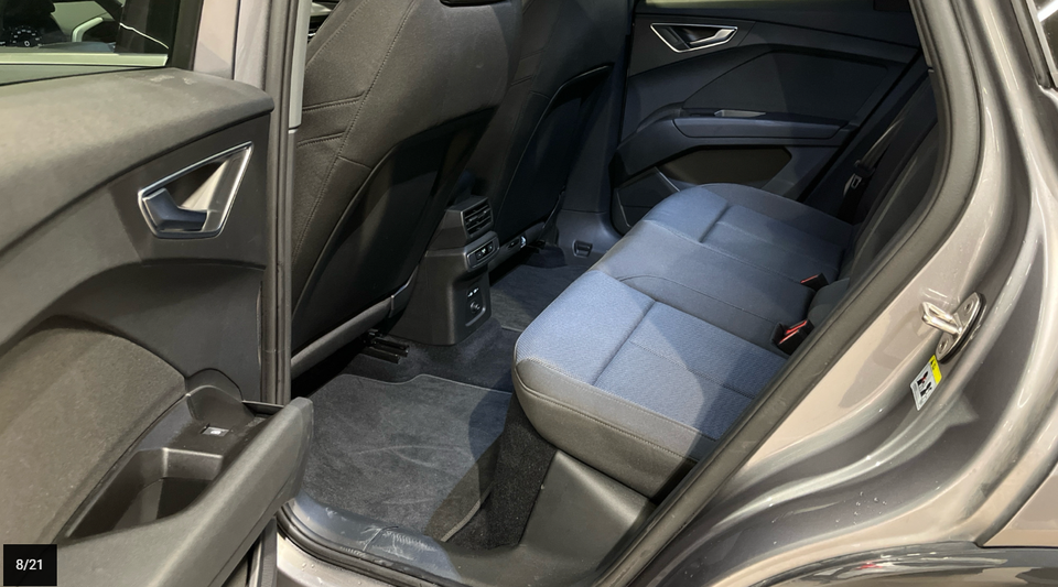 Audi Q4 e-tron 40 Advanced 5d