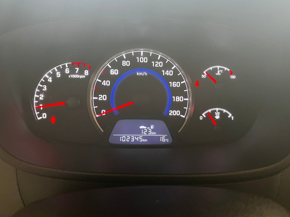 Hyundai i10 1,0 Trend 5d