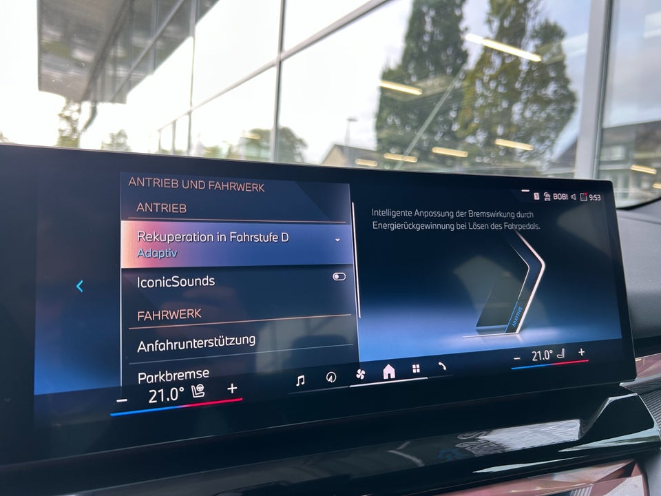 BMW i5 eDrive40 M-Sport 4d