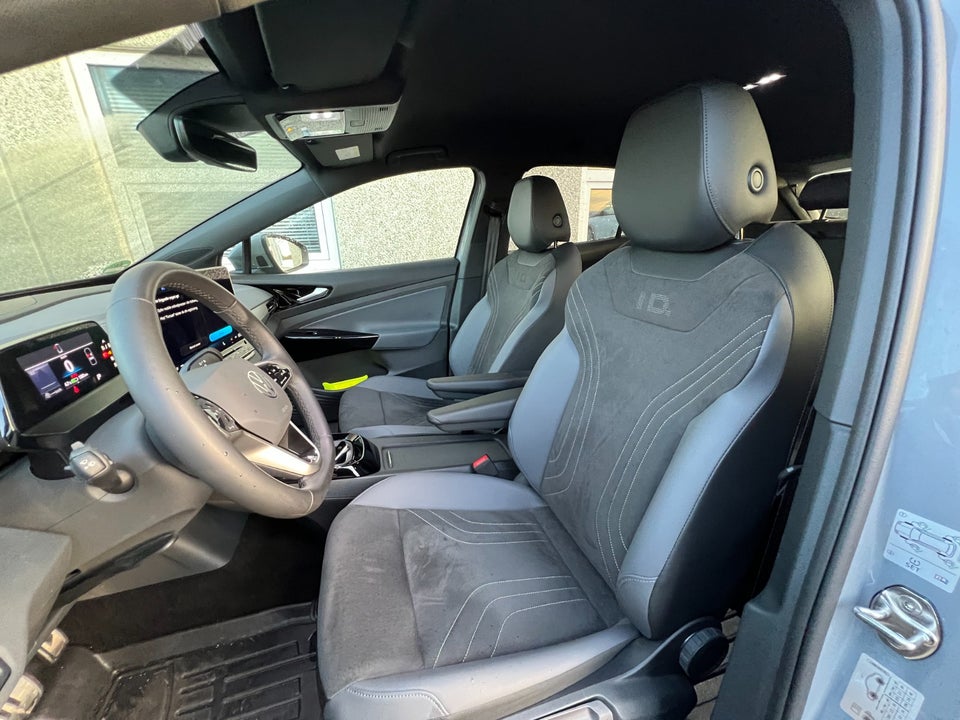 VW ID.4 77 Pro 5d