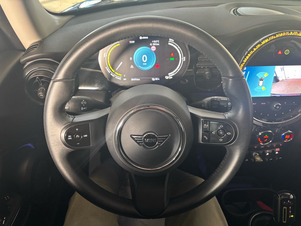 MINI Cooper SE Camden Edition 3d