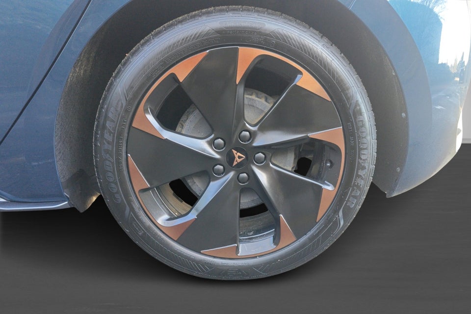 Cupra Born 58 Dinamica Pack High 5d