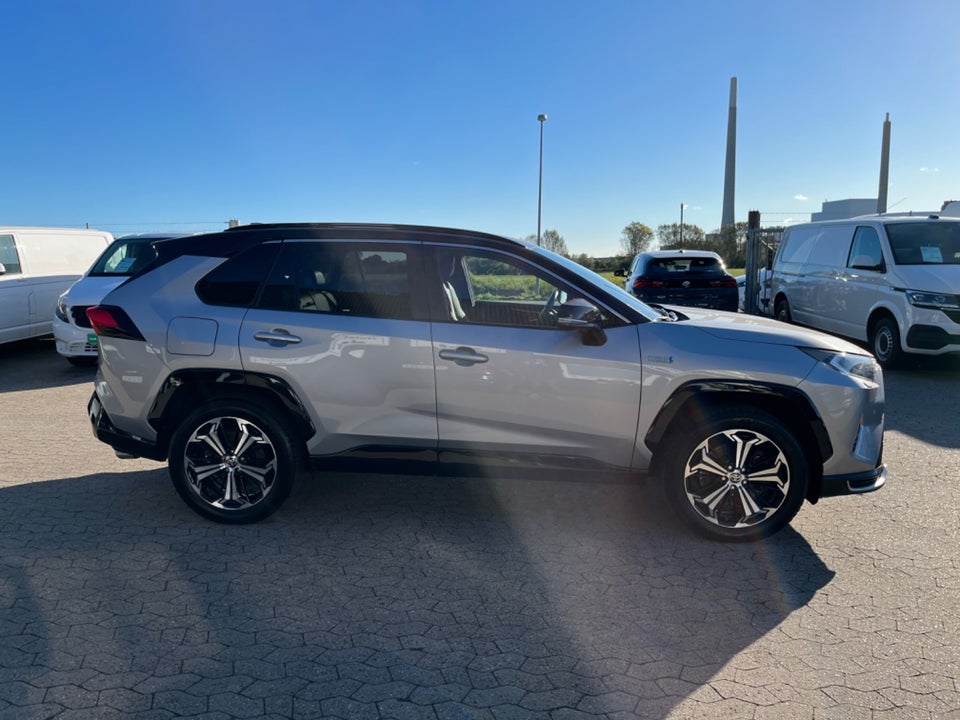 Toyota RAV4 2,5 Plug-in Hybrid H3 Style AWD-i 5d