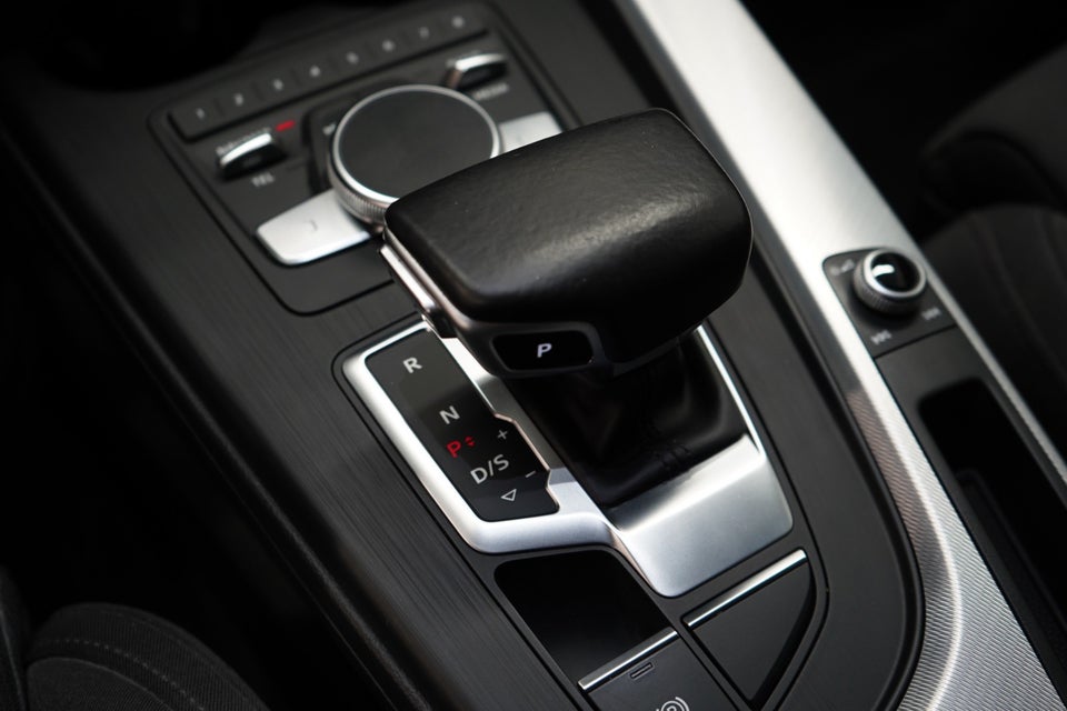 Audi A4 2,0 TFSi 190 Sport S-tr. 4d