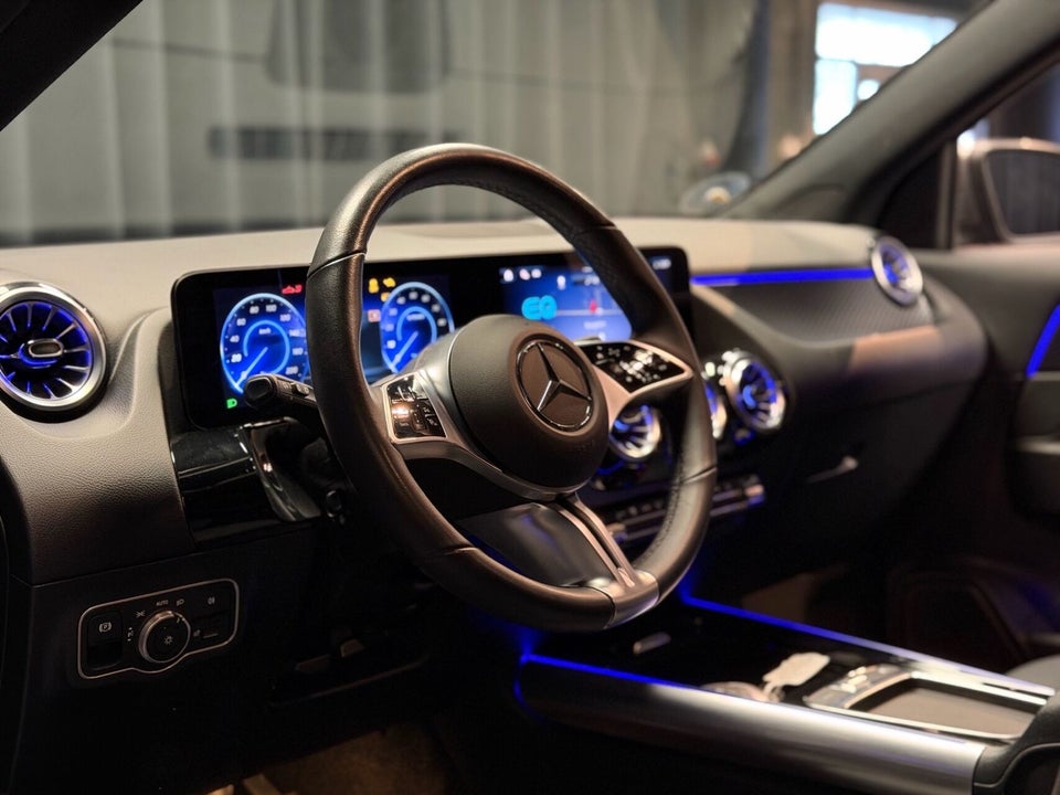 Mercedes EQA250+ Progressive 5d