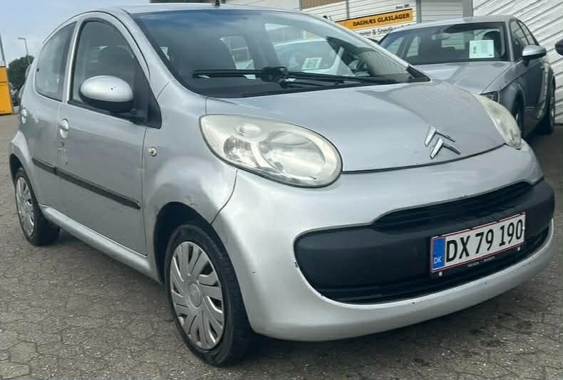 Citroën C1 1,0i  5d