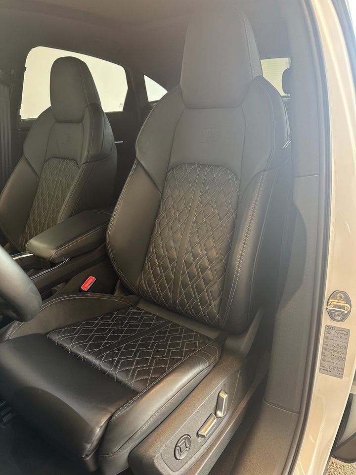 Audi e-tron 55 Prestige Sportback quattro 5d