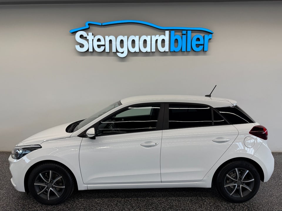 Hyundai i20 1,0 T-GDi Trend DCT 5d