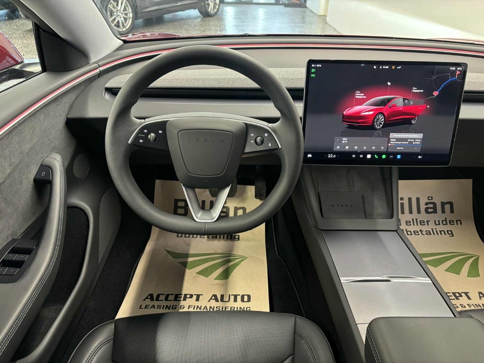 Tesla Model 3 Long Range AWD 4d