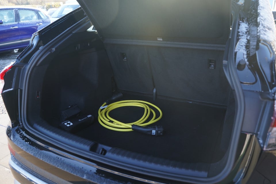 Audi Q4 e-tron 40 S-line Sportback 5d