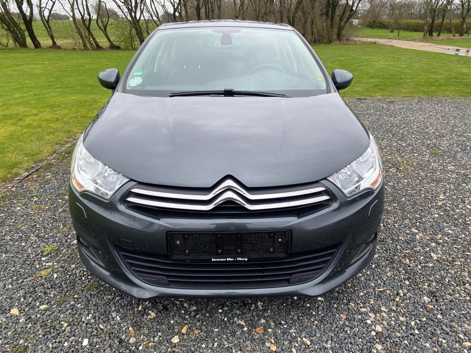 Citroën C4 1,6 e-HDi 115 Seduction 5d