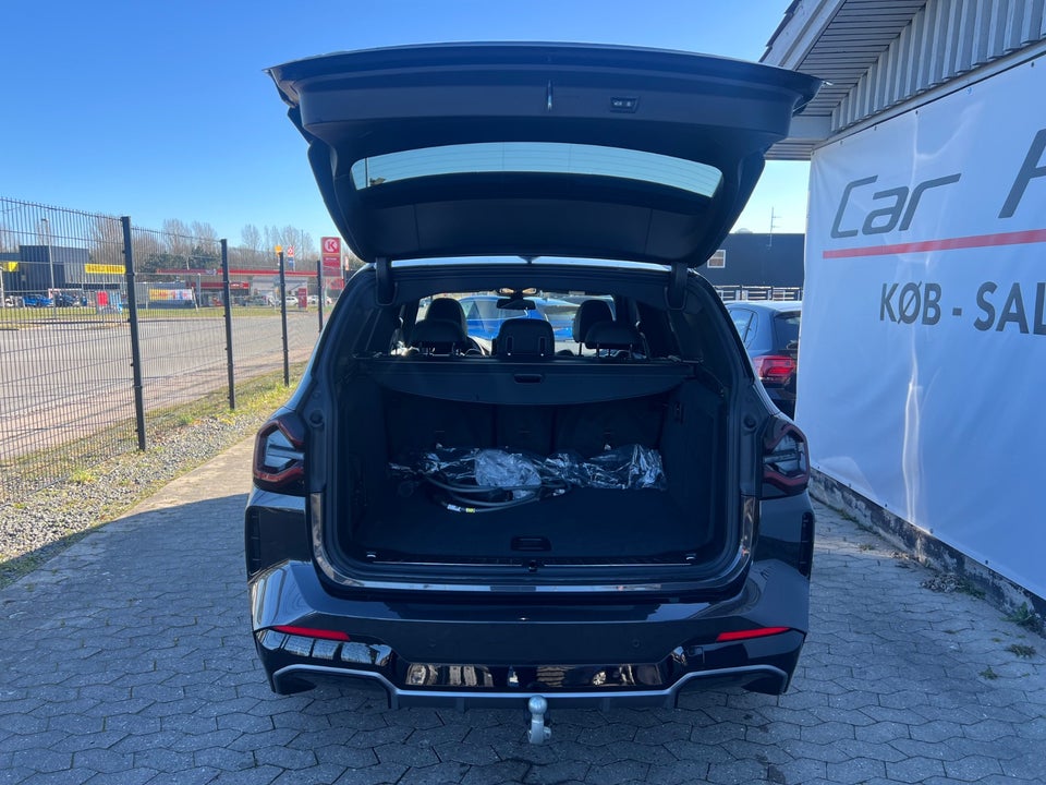 BMW iX3 Charged Plus M-Sport 5d