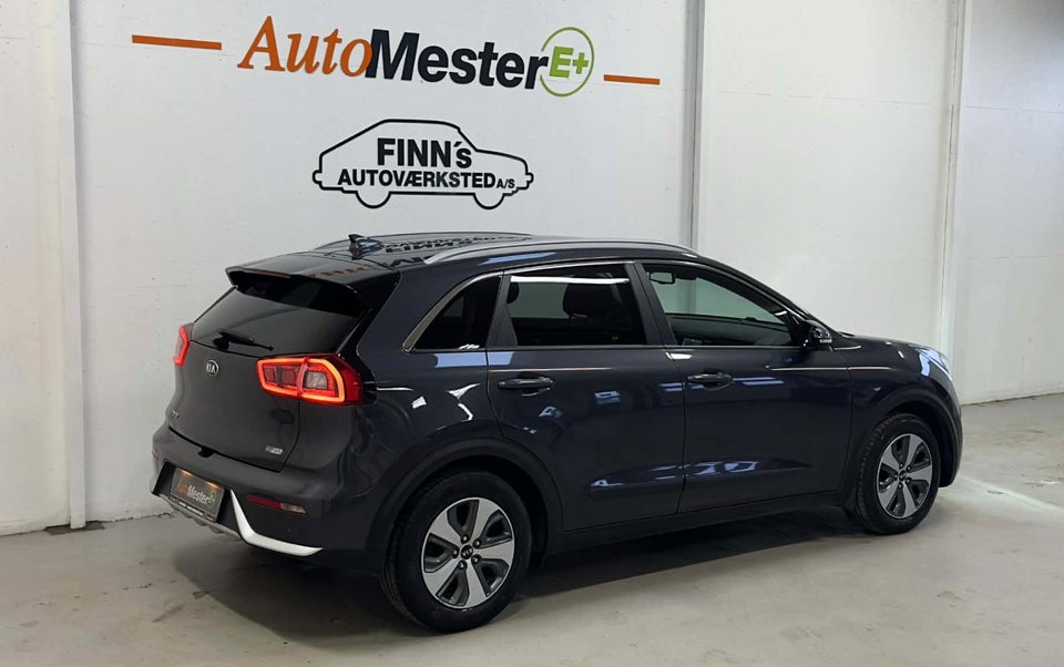 Kia Niro 1,6 HEV Advance DCT 5d