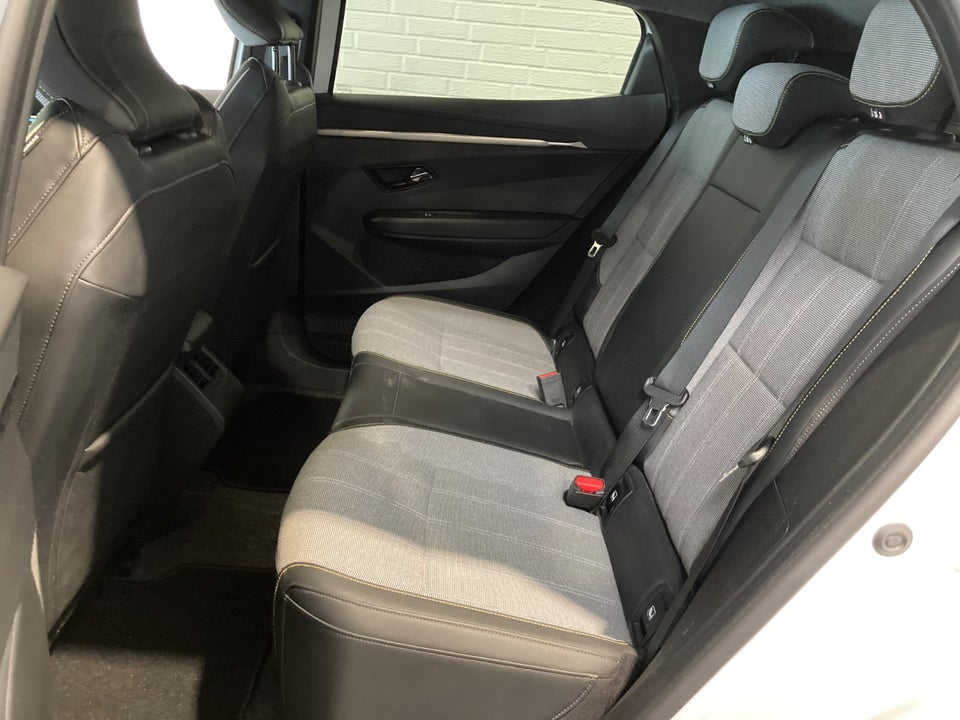 Renault Megane E-Tech 60 Techno 5d