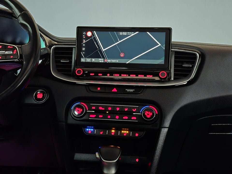 Kia XCeed 1,6 PHEV Upgrade DCT 5d