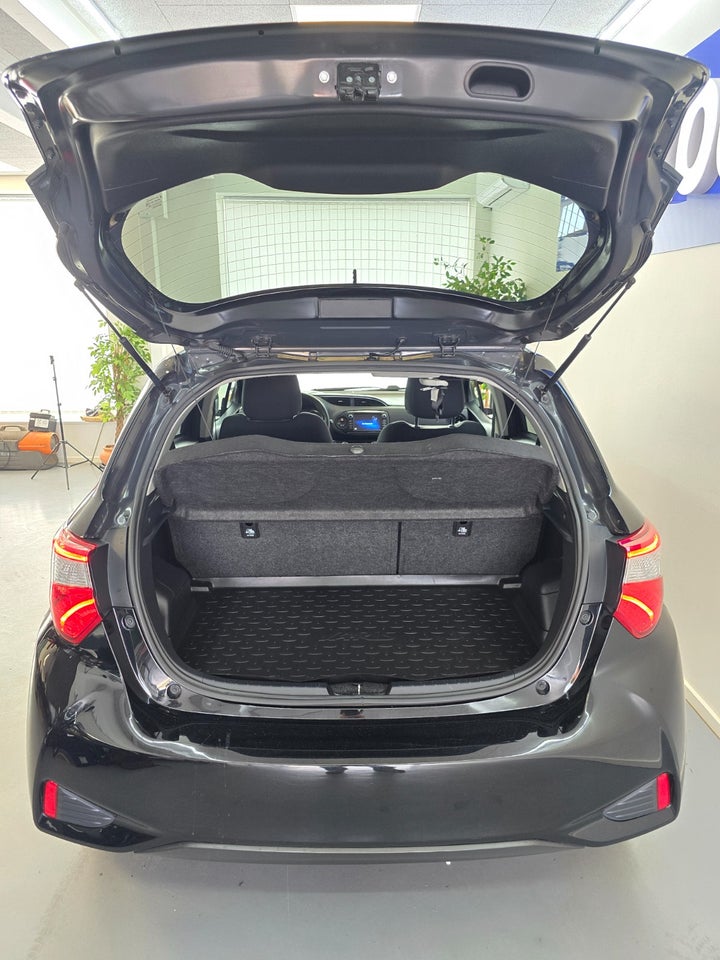 Toyota Yaris 1,5 Hybrid H3 Smart e-CVT 5d