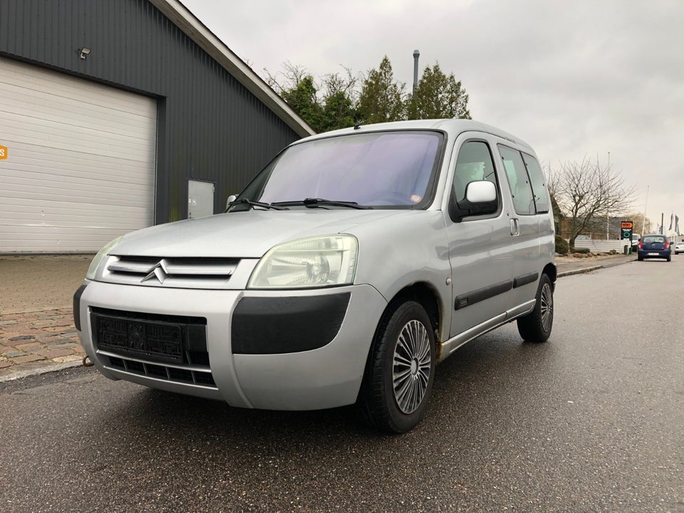 Citroën Berlingo 1,6i Family 5d